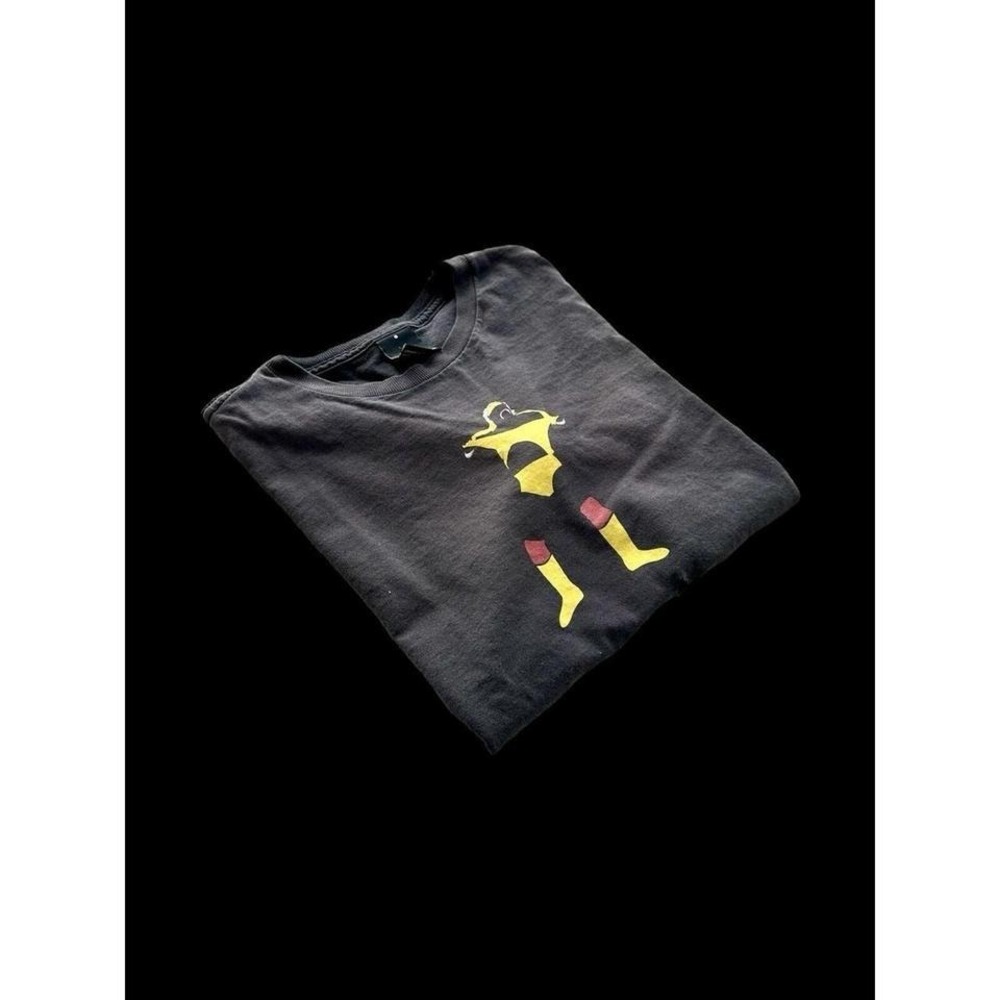 Vintage Upper Playground‎ Hulk Hogan T-shirt Size Small WWE  Distressed WWF